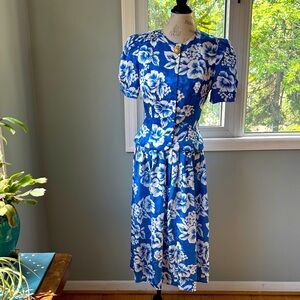 Vintage Maggie London blue silk skirt set jacket skirt floral EVC size Small